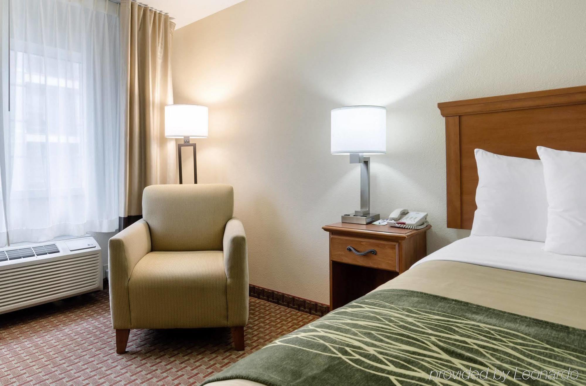 Super 8 By Wyndham Great Bend Hotel Kültér fotó
