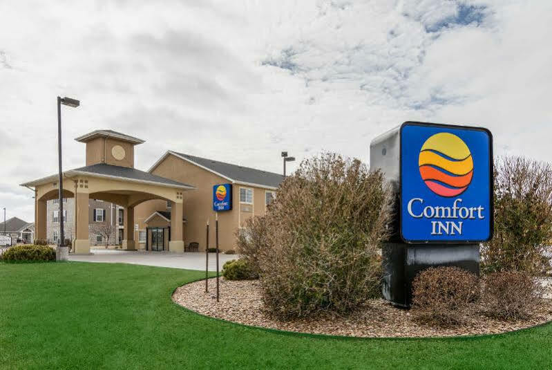 Super 8 By Wyndham Great Bend Hotel Kültér fotó