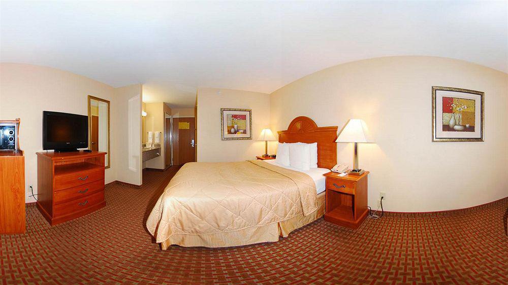 Super 8 By Wyndham Great Bend Hotel Kültér fotó